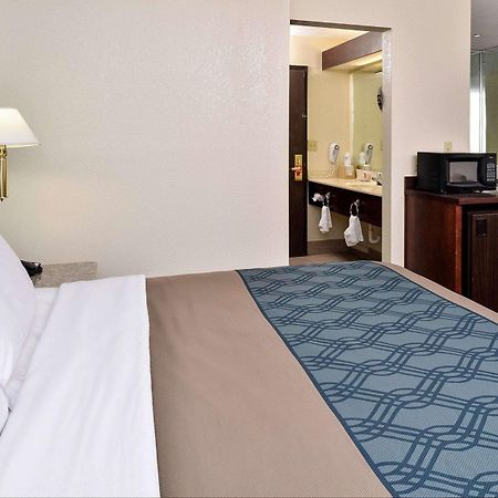 Econo Lodge Inn & Suites Shelbyville Kültér fotó
