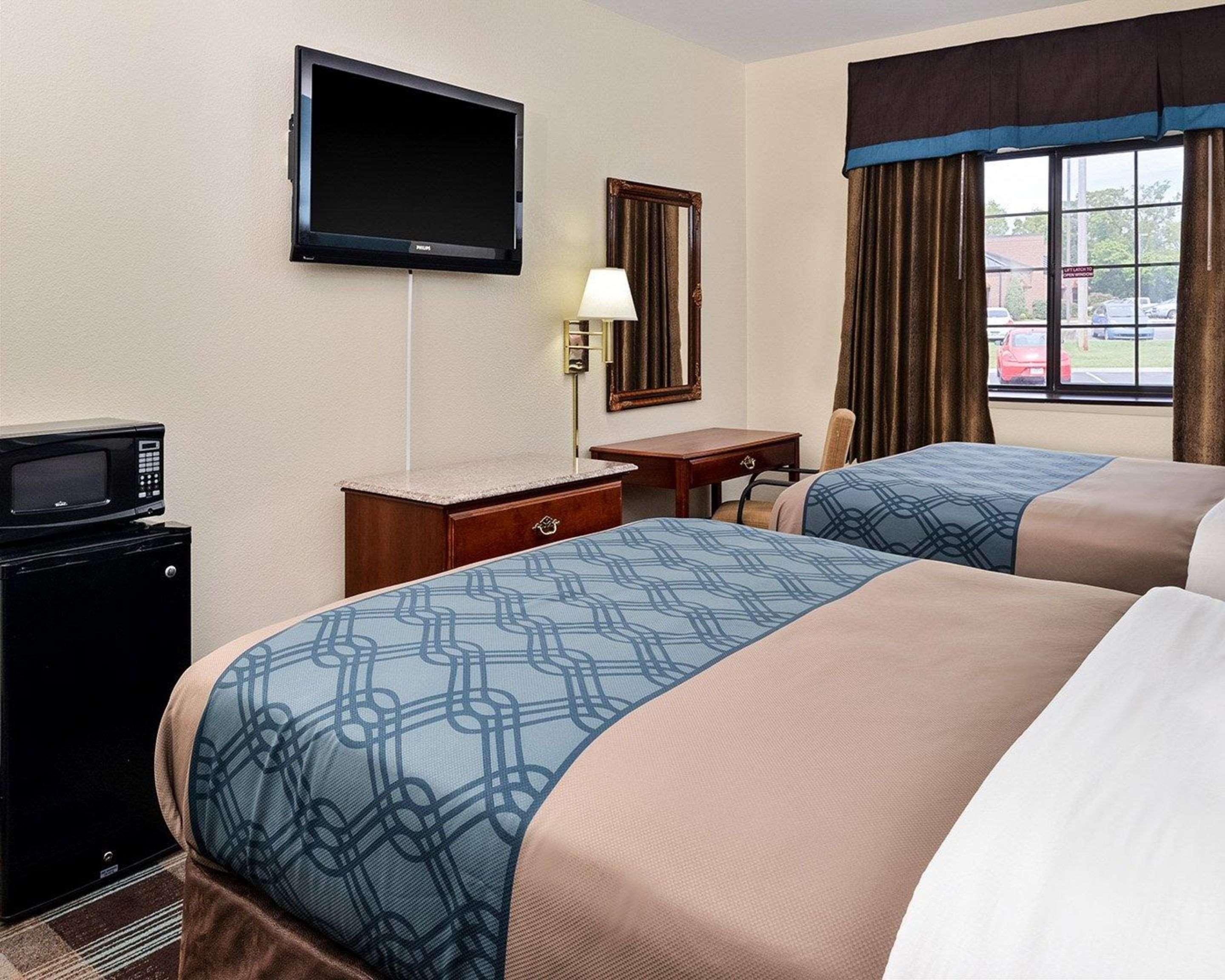 Econo Lodge Inn & Suites Shelbyville Kültér fotó