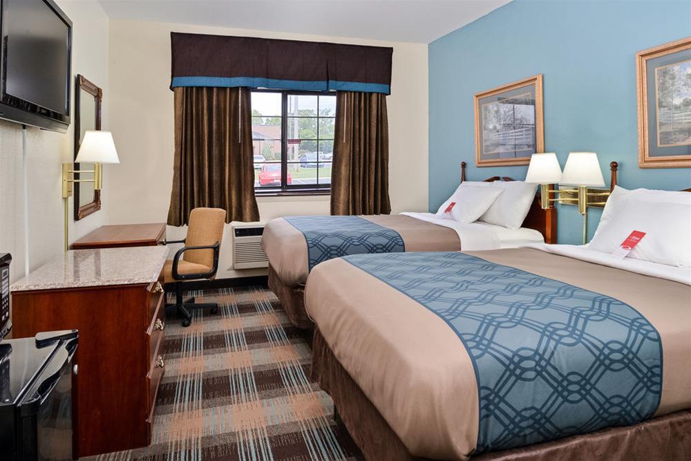 Econo Lodge Inn & Suites Shelbyville Kültér fotó