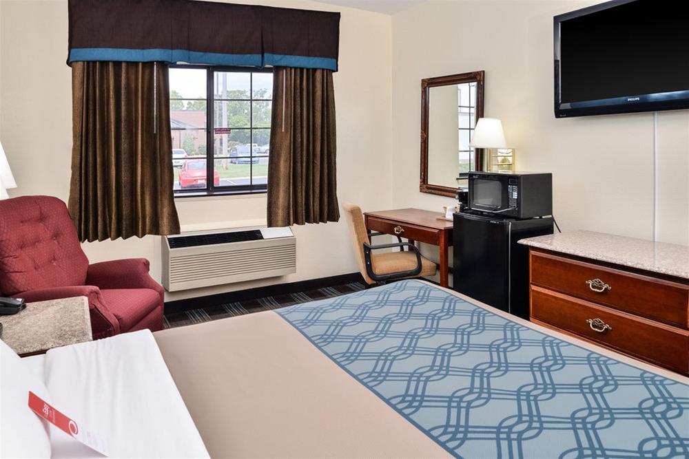 Econo Lodge Inn & Suites Shelbyville Kültér fotó