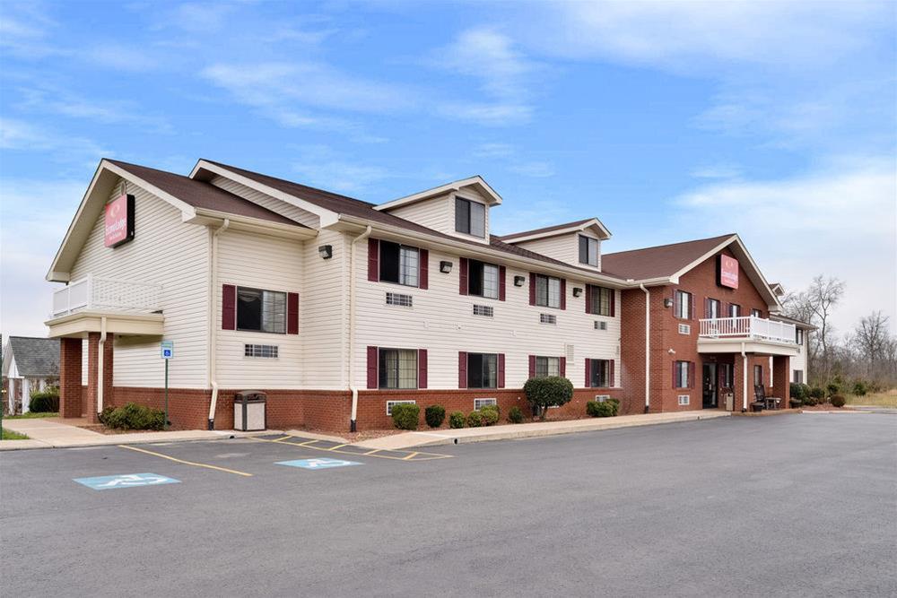 Econo Lodge Inn & Suites Shelbyville Kültér fotó