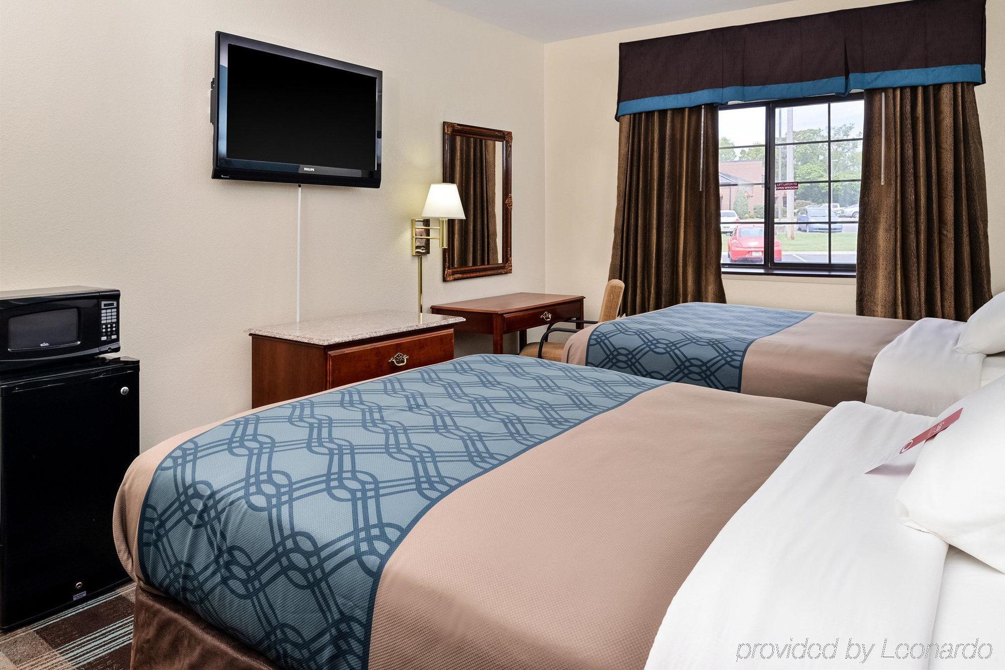 Econo Lodge Inn & Suites Shelbyville Kültér fotó